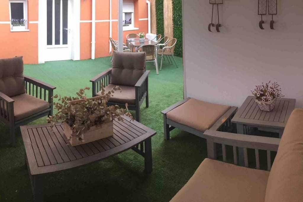 Oak Palace Oakplacescom León Exteriér fotografie